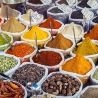 epices-indiennes-colorees-inde-1200×799[1]